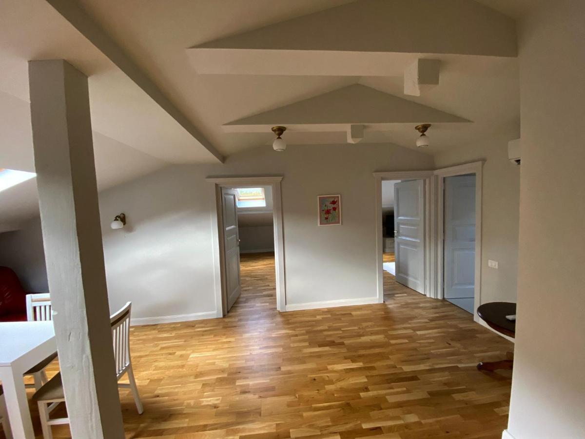 Augsburg Apart Piatra Neamţ Dış mekan fotoğraf